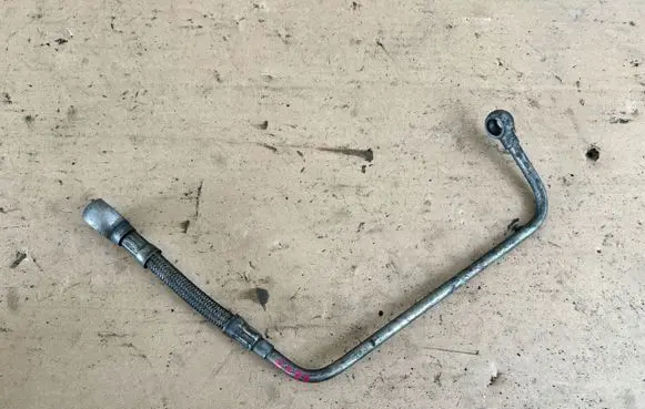 Volkswagen Multivan T4 Turbo turbocharger oiling pipe/hose 074145771M