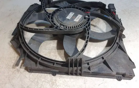 BMW Z4 E85 E86 Electric radiator cooling fan 6925702 5020283 500030006