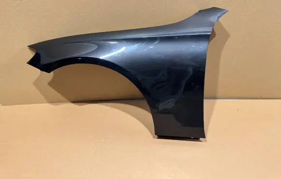 Mercedes-Benz E W213 Fender A2138810116 A2138810143