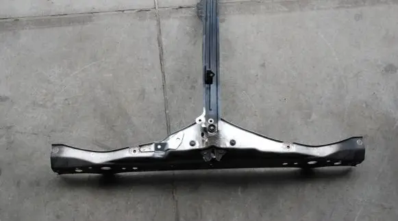 Lexus RX 330 - 350 - 400H Radiator support slam panel 272KM