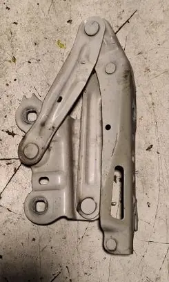 Skoda Superb B8 (3V) Engine bonnet/hood hinges 3V0823302