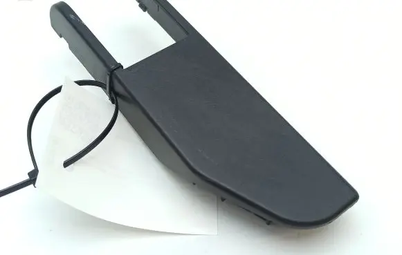 Mercedes-Benz R W251 Rear seat rail trim cover A2519290343 366128 8559