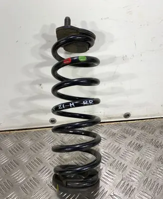 Honda CR-V Rear coil spring