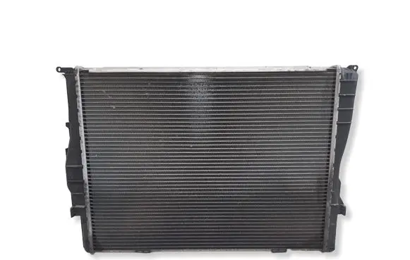 BMW 1 E81 E87 Coolant radiator 7559273 17117559273