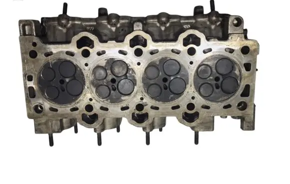Hyundai Tucson LM Engine head U11K112120 221112A200