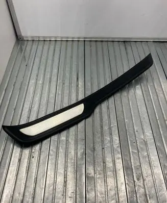BMW 3 E90 E91 Rear sill trim cover 7963267 7183113
