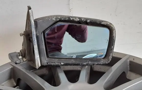 Mercedes-Benz W123 Manual wing mirror 1238110461