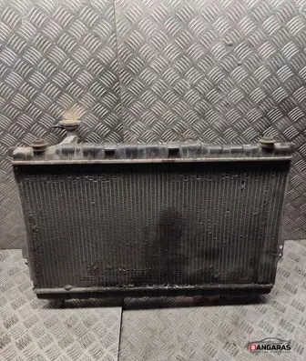 Coolant radiator