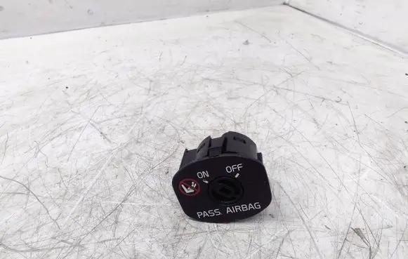 Volvo S80 Passenger airbag on/off switch 30669863