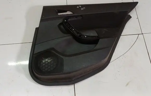 Opel Insignia A Rear door card panel trim 1043928