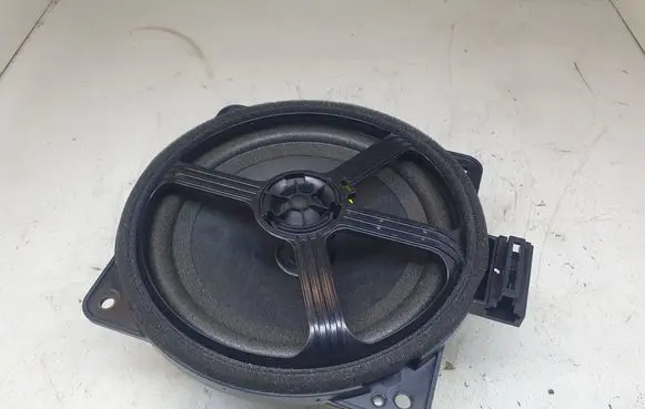 KIA Sorento Rear door speaker 963403S200 28214S0061 8941010903A