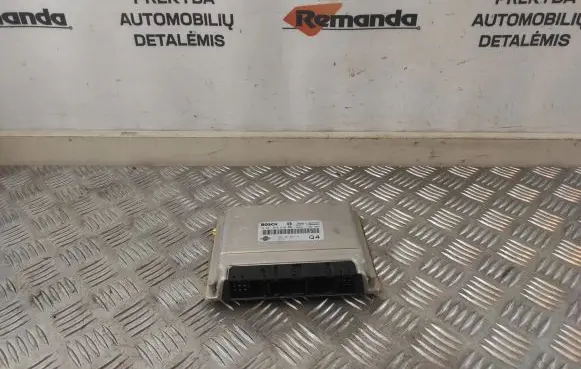 Nissan Almera Tino Engine control unit/module 237104U114 1039S00244 0281010810