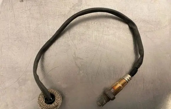 BMW 5 F10 F11 Lambda probe sensor 761432202 0258010435