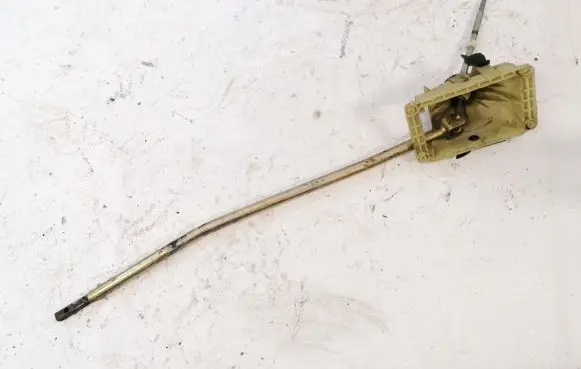 Peugeot 405 Gear shifter/selector