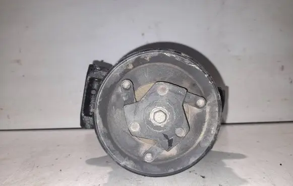 Volkswagen Caddy Air conditioning (A/C) compressor (pump) 5k0820803a