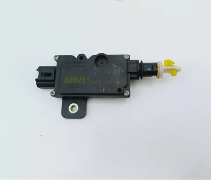 Nissan Almera Tino Central locking motor 90550BU000