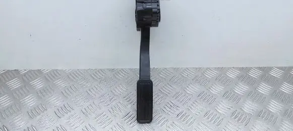 Ford Mondeo MK V Accelerator throttle pedal 9F836CT8UC
