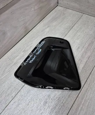 BMW 5 G30 G31 Front bumper lower grill 8084690