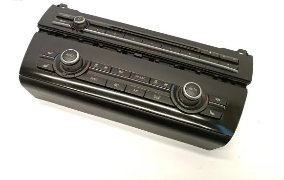 BMW 5 F10 F11 Climate control unit 9352761 0001843084 935276101