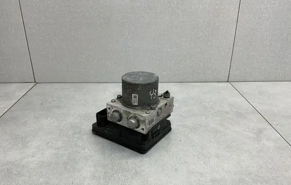 Audi Q3 8U ABS Pump 5N0614109CF