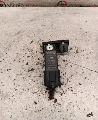 Volkswagen Golf Plus Glow plug pre-heat relay 03G907282A 6191157 0522120505