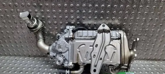 Mercedes-Benz Vito Viano W447 EGR valve cooler S26378926 A6541400375