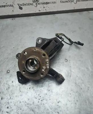 Front wheel hub