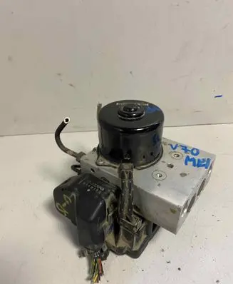 Volvo S70 V70 V70 XC ABS Pump 9472971 9472970 10094904103