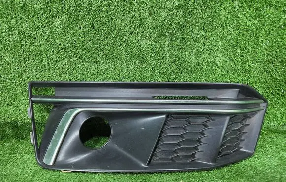 Audi A4 S4 B9 Front bumper lower grill 8W0807861G