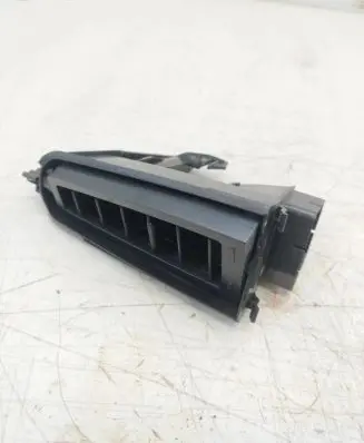 Citroen C4 I Picasso Rear air vent grill 9657691577
