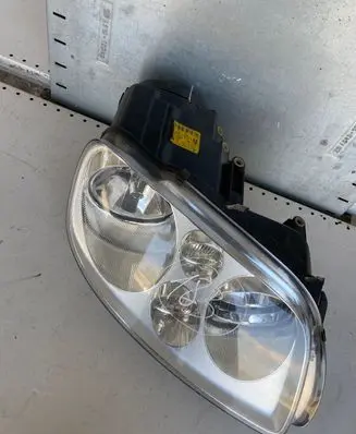 Volkswagen Touran I Headlight/headlamp 1T0941006D 0301205202