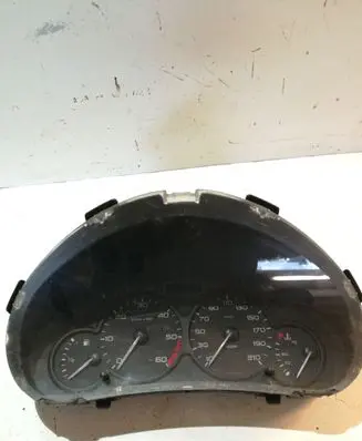 Peugeot Partner Speedometer (instrument cluster) 9656696080