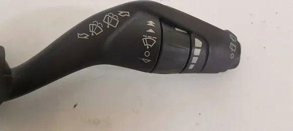 Ford Focus Wiper control stalk AV6T17A553AD