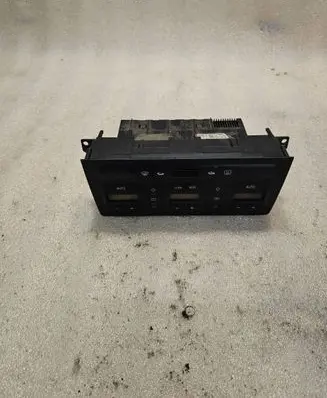 Audi A8 S8 D2 4D Climate control unit 4D0820043M 5HB00807100 D130000