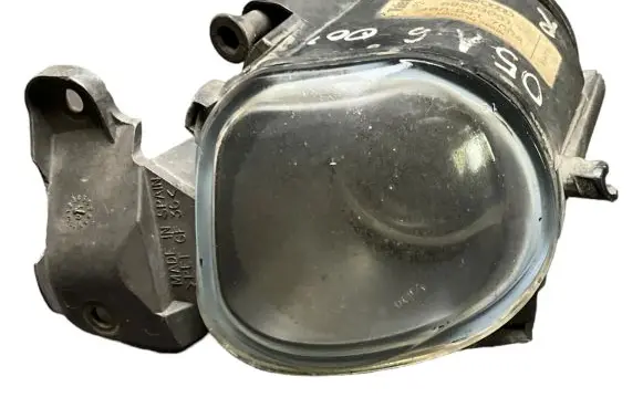 Audi A6 S6 C5 4B Front fog light 4B0941700A 89303061