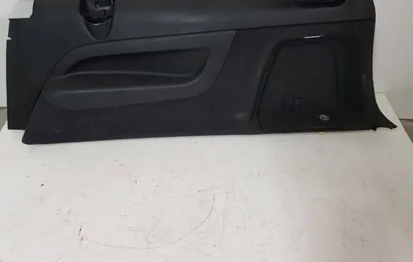 Audi Q7 4L Trunk/boot side trim panel 4L0863880AA