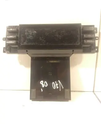 Volvo V70 Screen/display/small screen 30797715 SN4129435 MD083200184
