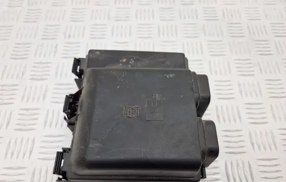 Ford Focus Fuse module JX6T14D068BD 7830653440 GSDCC0DE
