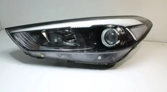 Hyundai Tucson LM Headlight/headlamp D792121010