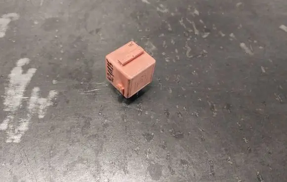 BMW 5 E39 Other relay 1742690 12631742690