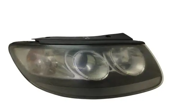 Hyundai Santa Fe Headlight/headlamp 921022BXXX