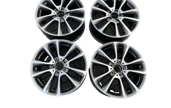 Mercedes-Benz E W238 R18 alloy rim A2134011600 A2134010400 2134011600