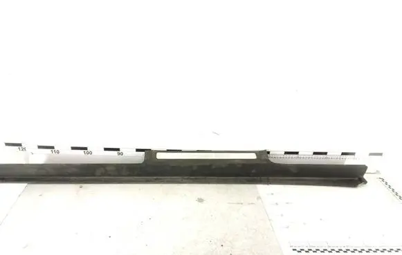 Mercedes-Benz R W251 Front sill trim cover A2516800035 50158102