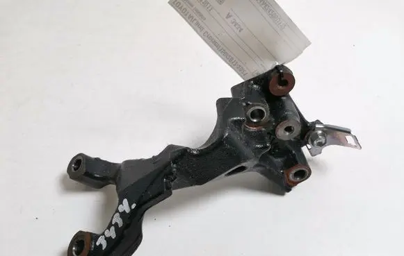 Toyota Land Cruiser (J150) Other engine bay part 17293-11011