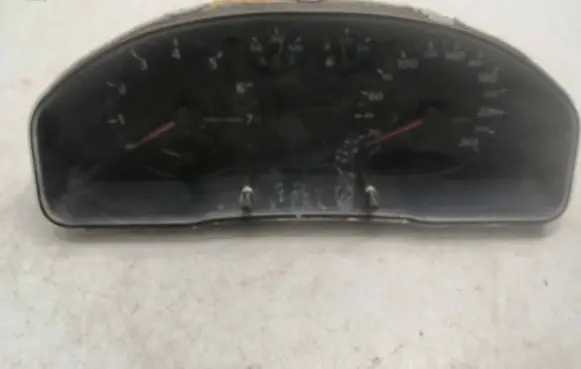 Audi A4 S4 B5 8D Speedometer (instrument cluster) 8D0919033C