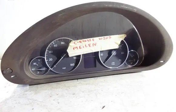 Mercedes-Benz C W203 Speedometer (instrument cluster) A2035407247