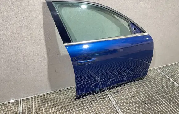 Audi A4 S4 B8 8K Front door 