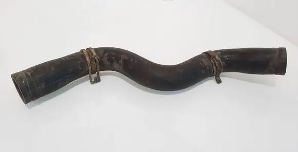 Air intake hose/pipe