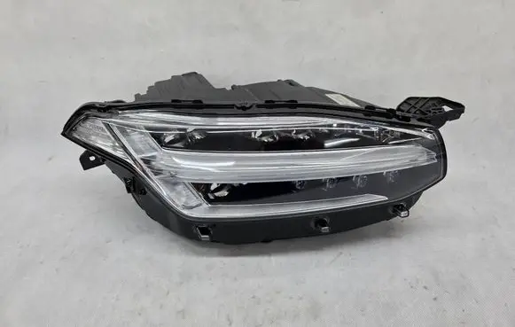 Volvo XC90 Headlight/headlamp 31655703