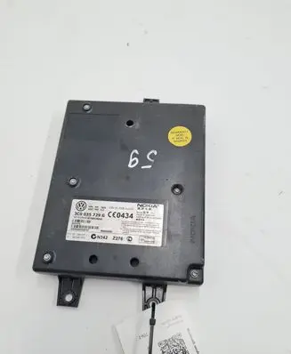 Volkswagen Golf V Bluetooth control unit module 3C0035729G